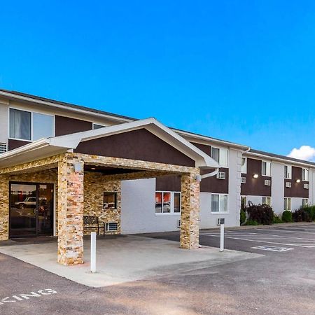 Red Roof Inn Dry Ridge Exterior photo