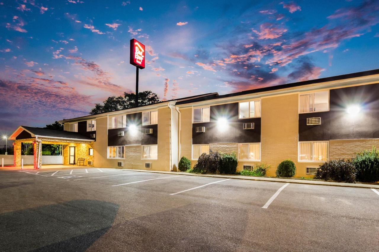 Red Roof Inn Dry Ridge Exterior photo